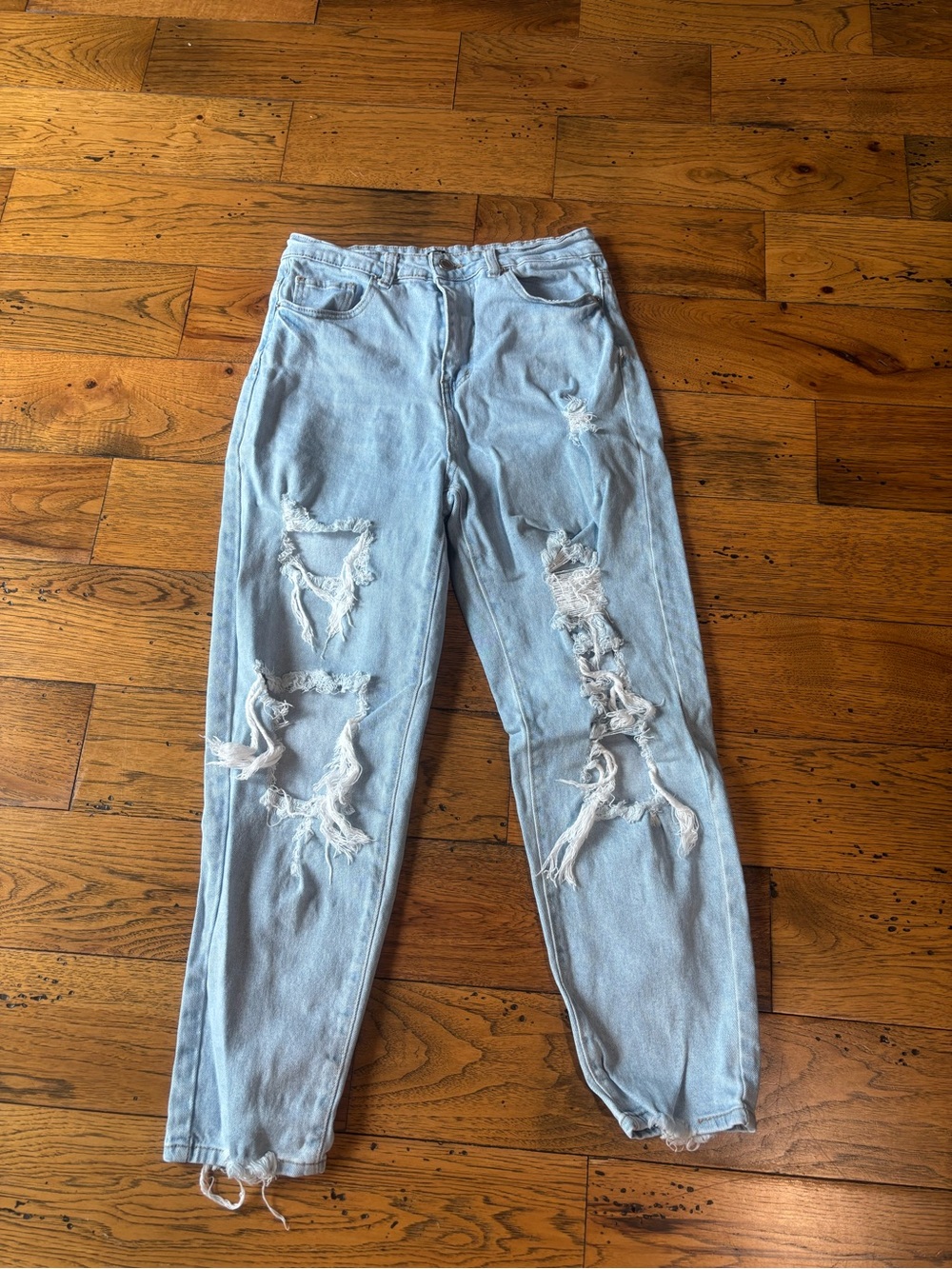 Elite Jeans Women’s Light Wash Distressed High Rise Mom Jeans Size 9/10